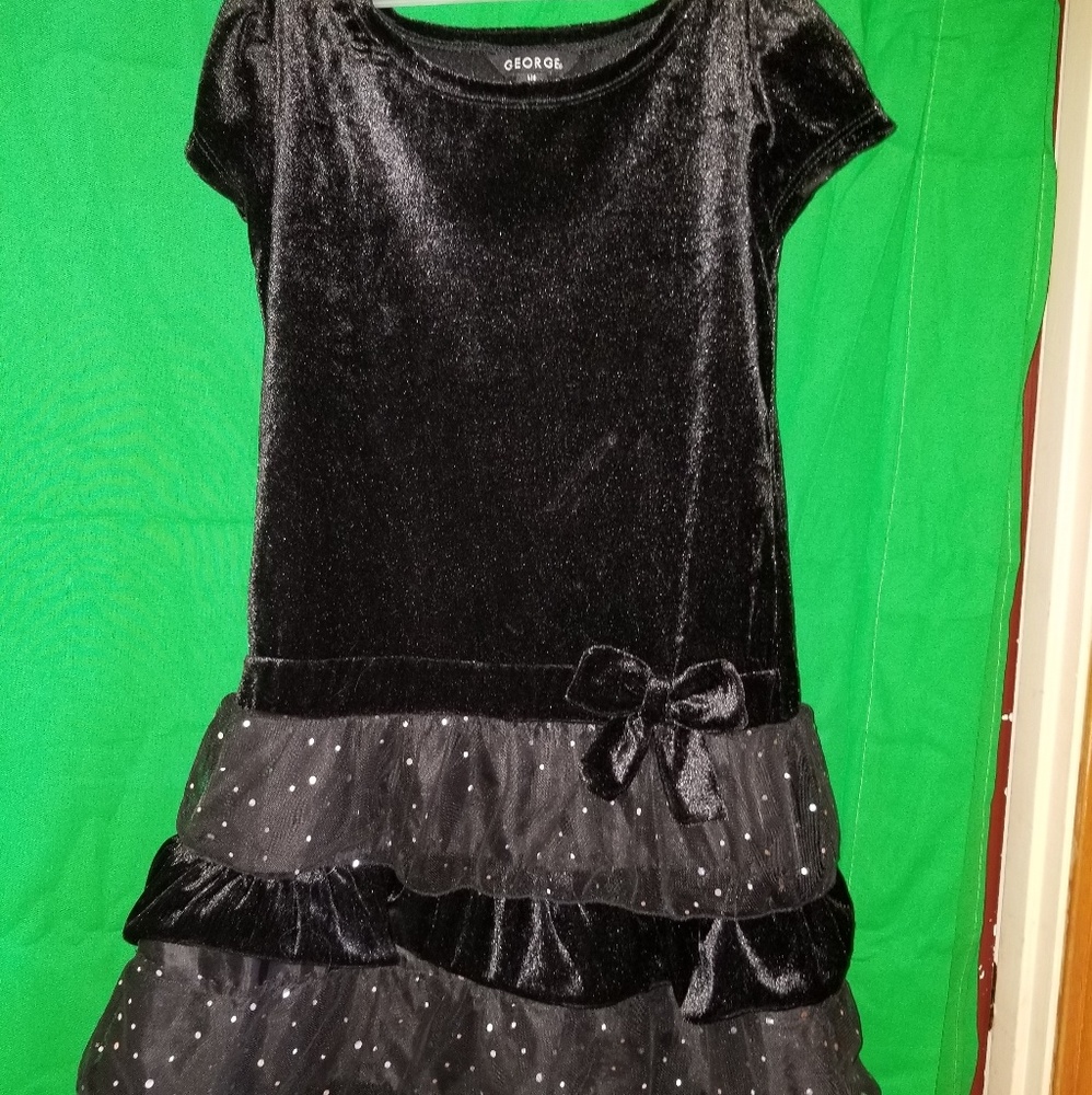 Girls dress